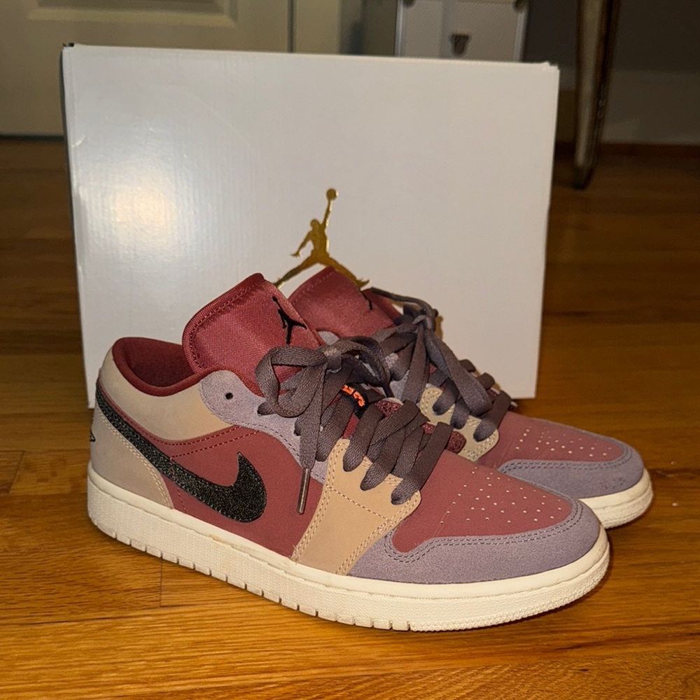 Air Jordan 1 Low